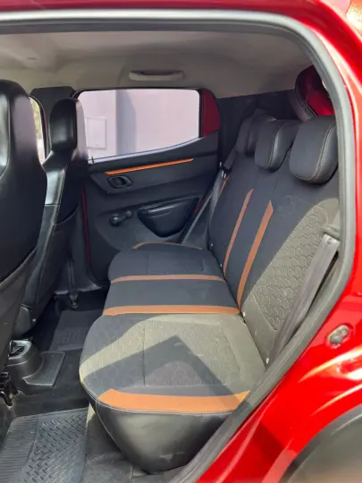 KWID OUTSIDER 1.0 Flex 12V 5p Mec.