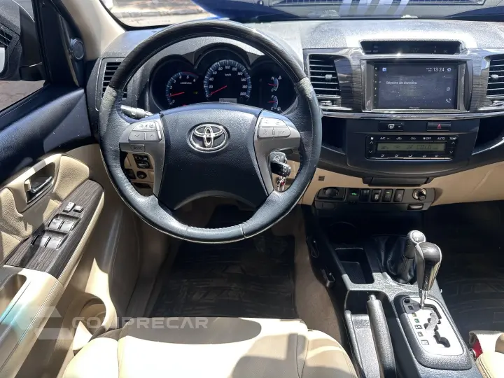 HILUX SW4 3.0 SRV 4X4 16V TURBO INTERCOOLER DIESEL 4P AUTOMÁ