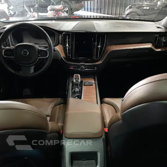 XC 60 T-8 Ultimate 2.0 AWD (Híbrido)