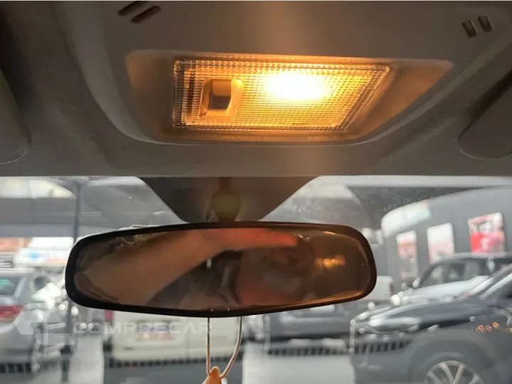 ONIX 1.4 MPFI LT 8V FLEX 4P AUTOMÁTICO