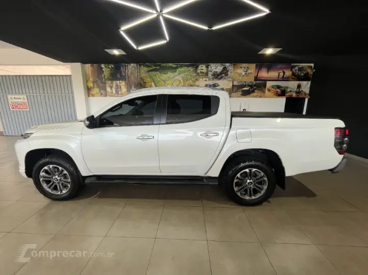 L200 TRITON 2.4 16V Turbo Sport Hpe-s CD 4X4