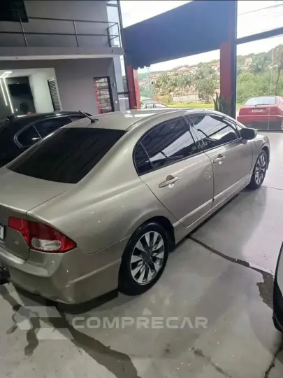 CIVIC 1.8 LXL 16V
