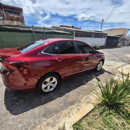 ONIX 1.0 Turbo Plus Premier