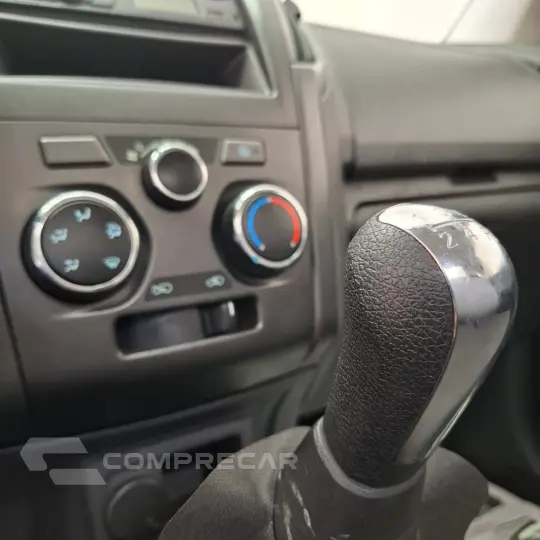 S10 2.4 LS 4X2 CD 8V