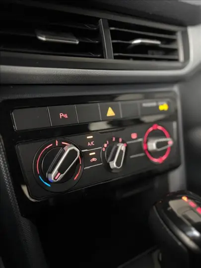 T-CROSS 1.0 200 TSI TOTAL FLEX AUTOMÁTICO