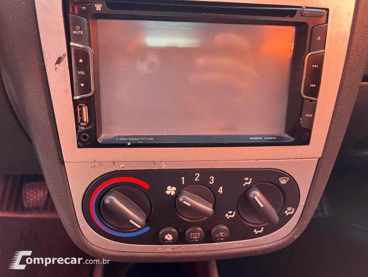 CORSA 1.4 MPFI Premium 8V