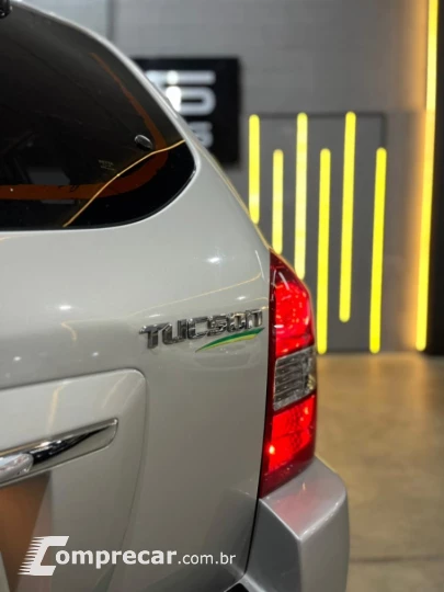 TUCSON 2.0 MPFI GLS 16V 143cv 2WD