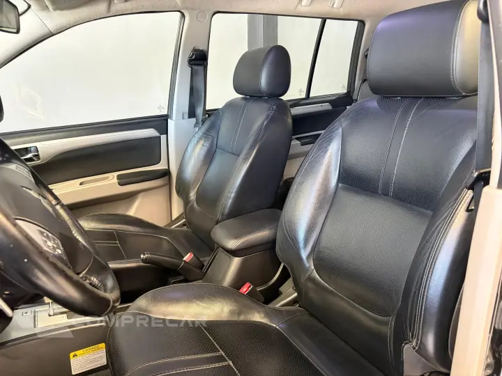 PAJERO DAKAR 3.2 HPE 4X4 7 LUGARES 16V TURBO INTERCOOLER DIE