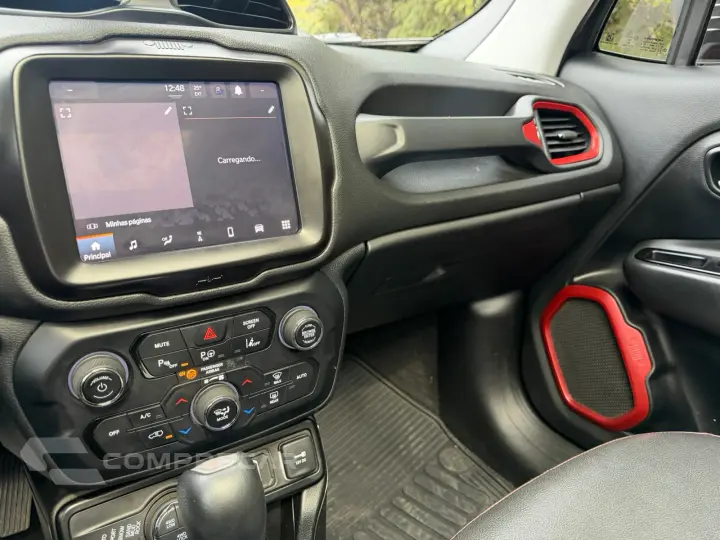 RENEGADE 1.3 T270 Turbo Trailhawk 4X4