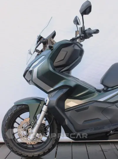 HONDA ADV 150