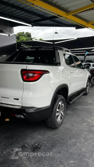 Toro 1.8 16V 4P FLEX FREEDOM AUTOMÁTICO