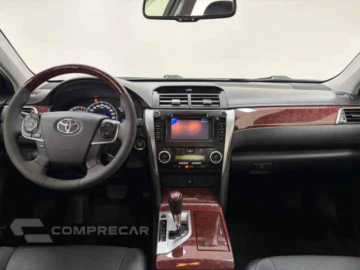 CAMRY 3.0 Wagon XLE V6 24V