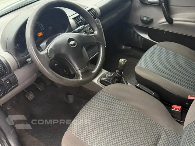 CLASSIC - 1.0 MPFI LS 8V 4P MANUAL