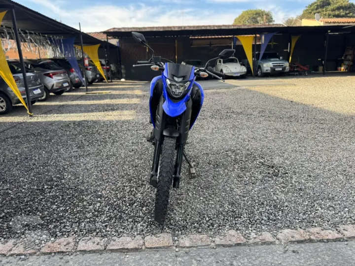 XTZ 250 LANDER