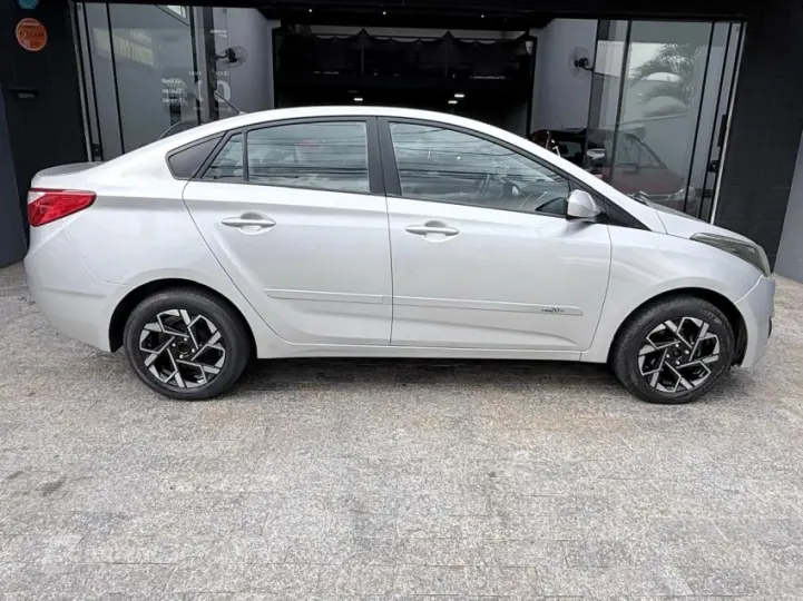 HB20 1.6 Comfort Plus 16V