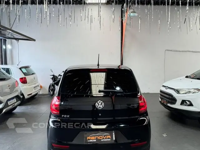 FOX - 1.0 MI 8V 4P MANUAL