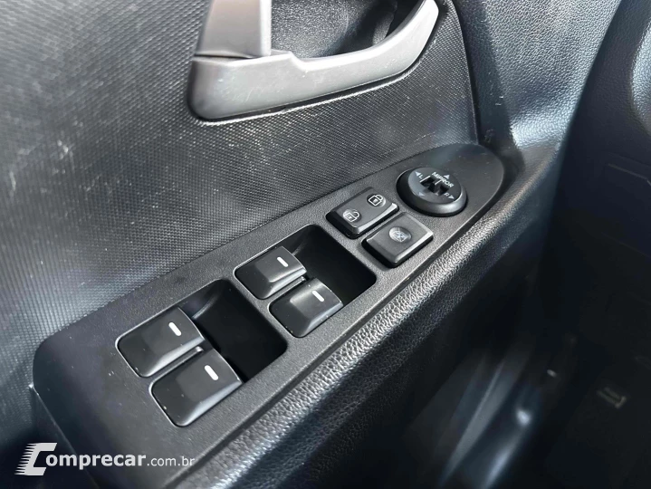 SPORTAGE 2.0 LX 4X2 16V GASOLINA 4P AUTOMÁTICO