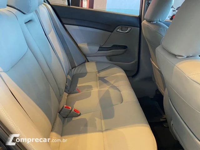 CIVIC - 1.8 LXS 16V 4P AUTOMÁTICO
