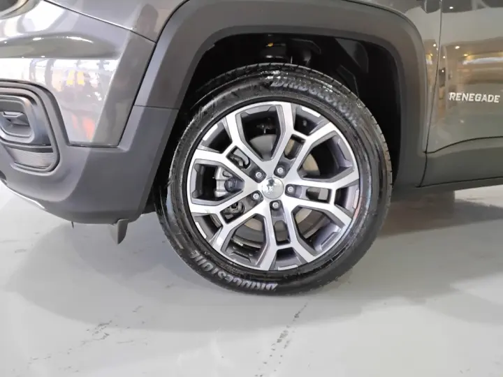 RENEGADE 1.3 T270 TURBO FLEX LONGITUDE AT6