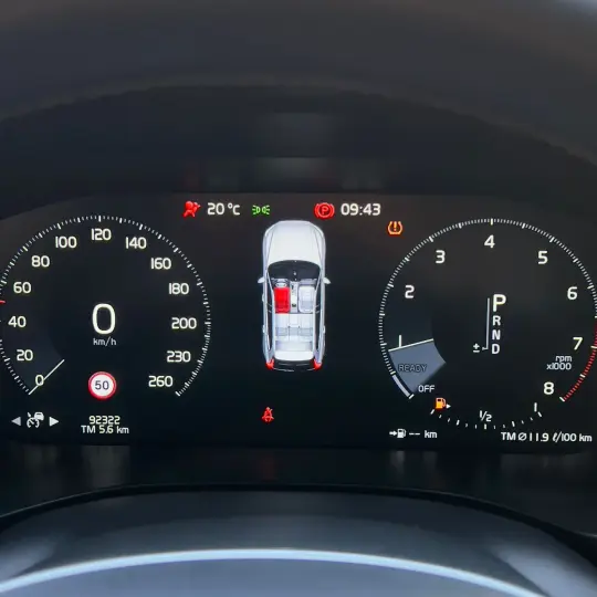 XC 60 T-5 R-DESIGN 2.0 AWD 5p