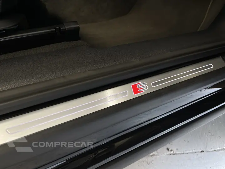 Q3 2.0 40 TFSI GASOLINA PERFORMANCE BLACK QUATTRO TIPTRONIC