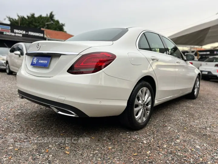 C 180 1.6 Cgi Gasolina Exclusive 9G-Tronic