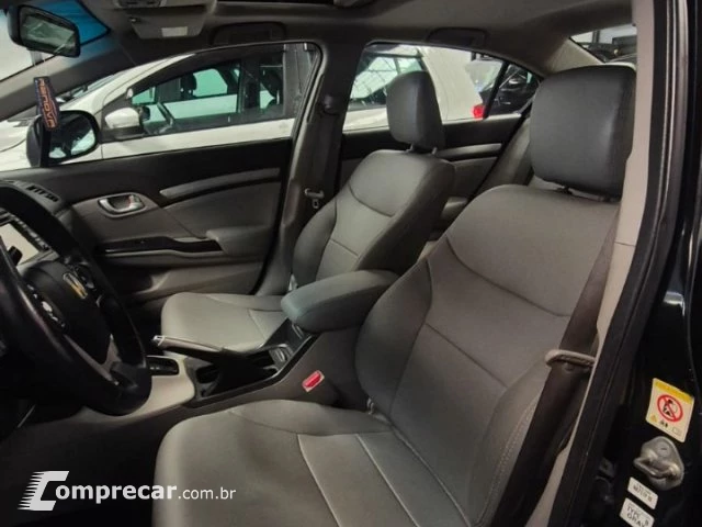 CIVIC - 1.8 EXS 16V 4P AUTOMÁTICO