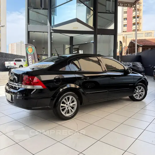 Vectra EXPRESSION 2.0 MPFI FlexPower Mec