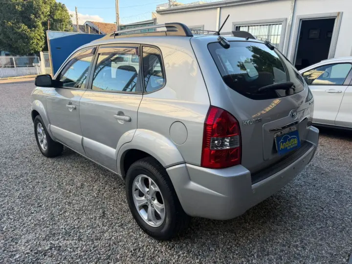 Tucson 2.0 16V 4P GLS AUTOMÁTICO