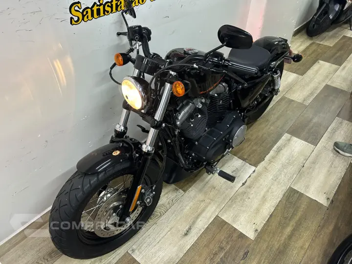 XL 1200 X