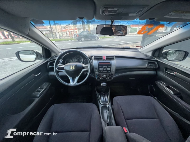 CITY Sedan LX 1.5 Flex 16V 4p Aut.