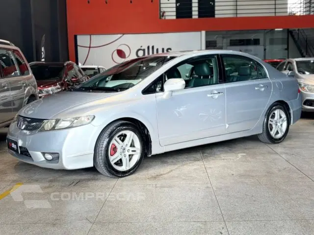 CIVIC - 1.8 EXS 16V 4P AUTOMÁTICO