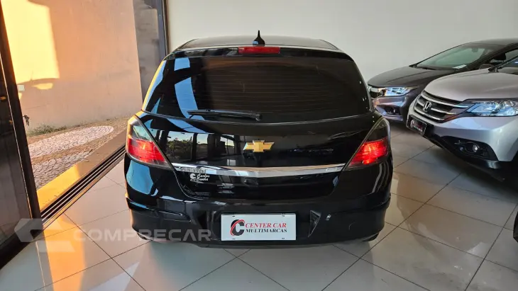 VECTRA 2.0 MPFI GT Hatch 8V