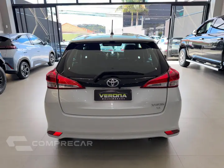 YARIS 1.5 16V XL