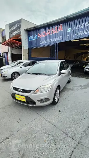FOCUS 1.6 GL Sedan 16V