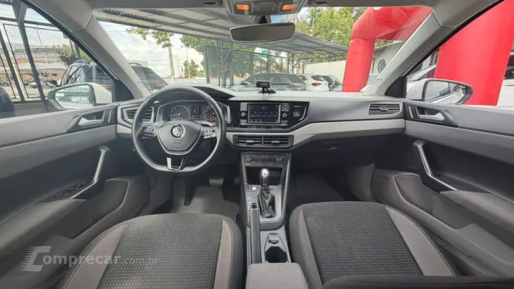 Virtus 1.0 4P 200 TSI FLEX COMFORTLINE AUTOMÁTICO