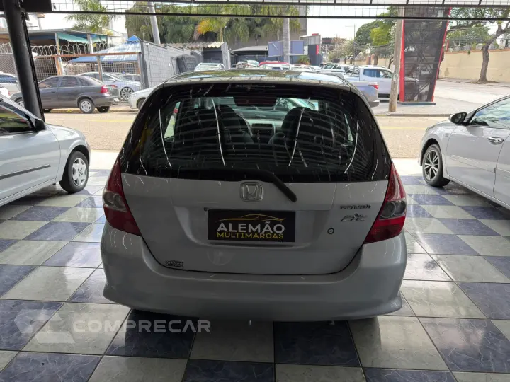 FIT 1.4 LX 16V