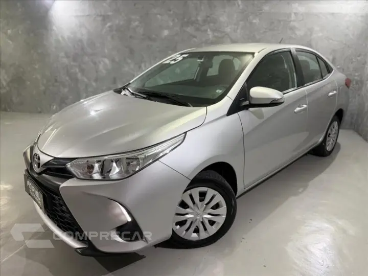 YARIS 1.5 16V Sedan XL