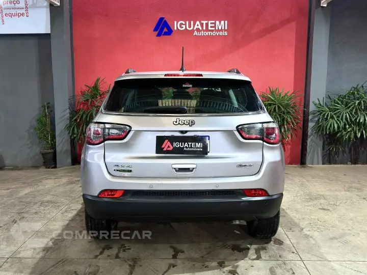 COMPASS 2.0 16V DIESEL LONGITUDE 4X4 AUTOMÁTICO