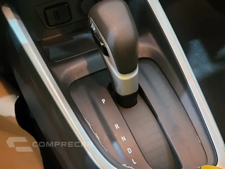 ONIX SEDAN Plus LTZ 1.0 12V TB Flex Aut.