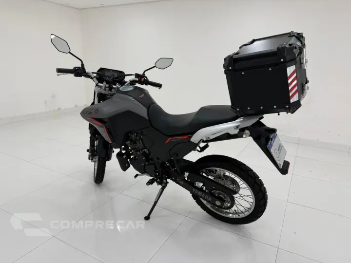LANDER CONNECT 250 CC