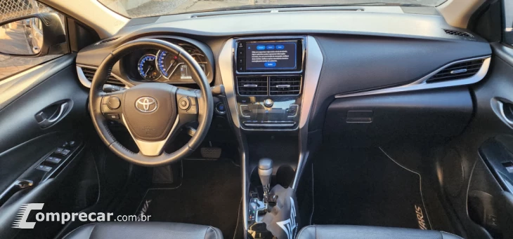 YARIS 1.5 16V Sedan XS Connect