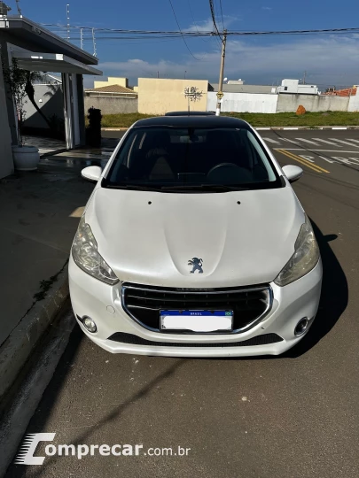 208 1.6 16V Active Pack