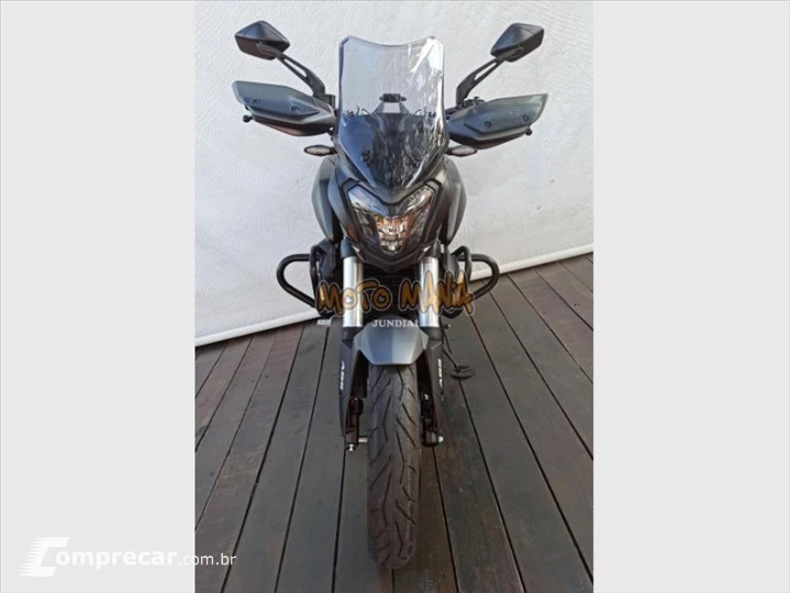 DOMINAR 400