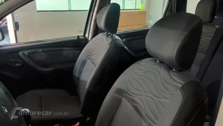 DUSTER 1.6 TECHROAD 4X2 16V FLEX 4P MANUAL