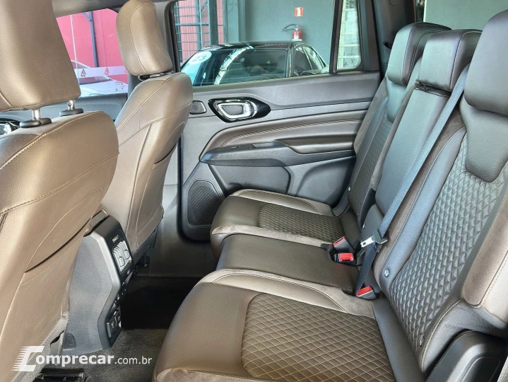 COMMANDER 1.3 T270 TURBO FLEX OVERLAND AT6
