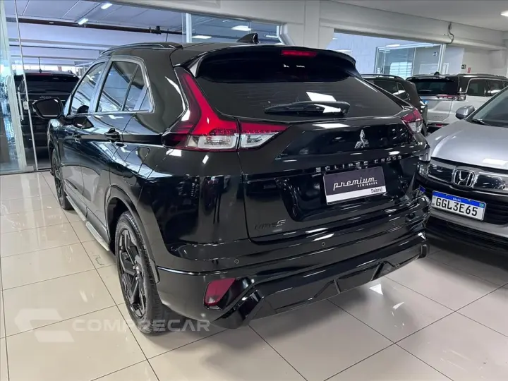 ECLIPSE CROSS 1.5 MIVEC TURBO GASOLINA HPE BLACK
