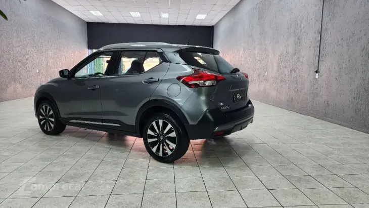 KICKS SV 1.6 16V FlexStar 5p Aut.