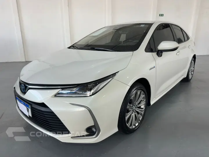 COROLLA 1.8 VVT-I Hybrid Altis