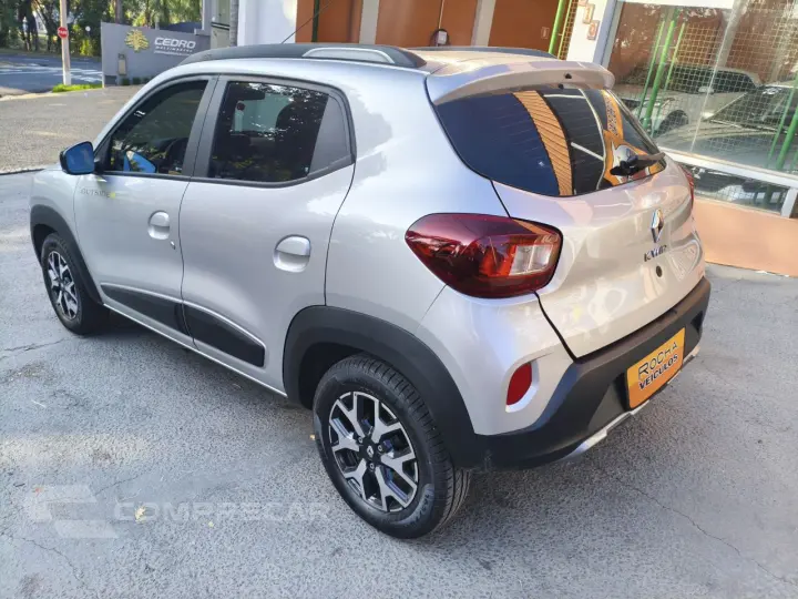Kwid 1.0 12V 4P SCE FLEX OUTSIDER